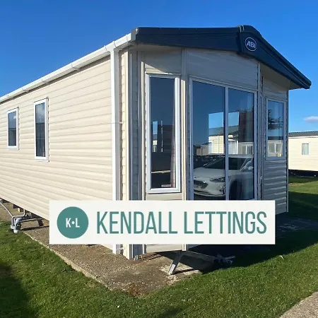 Abi Villa Selsey Exterior photo